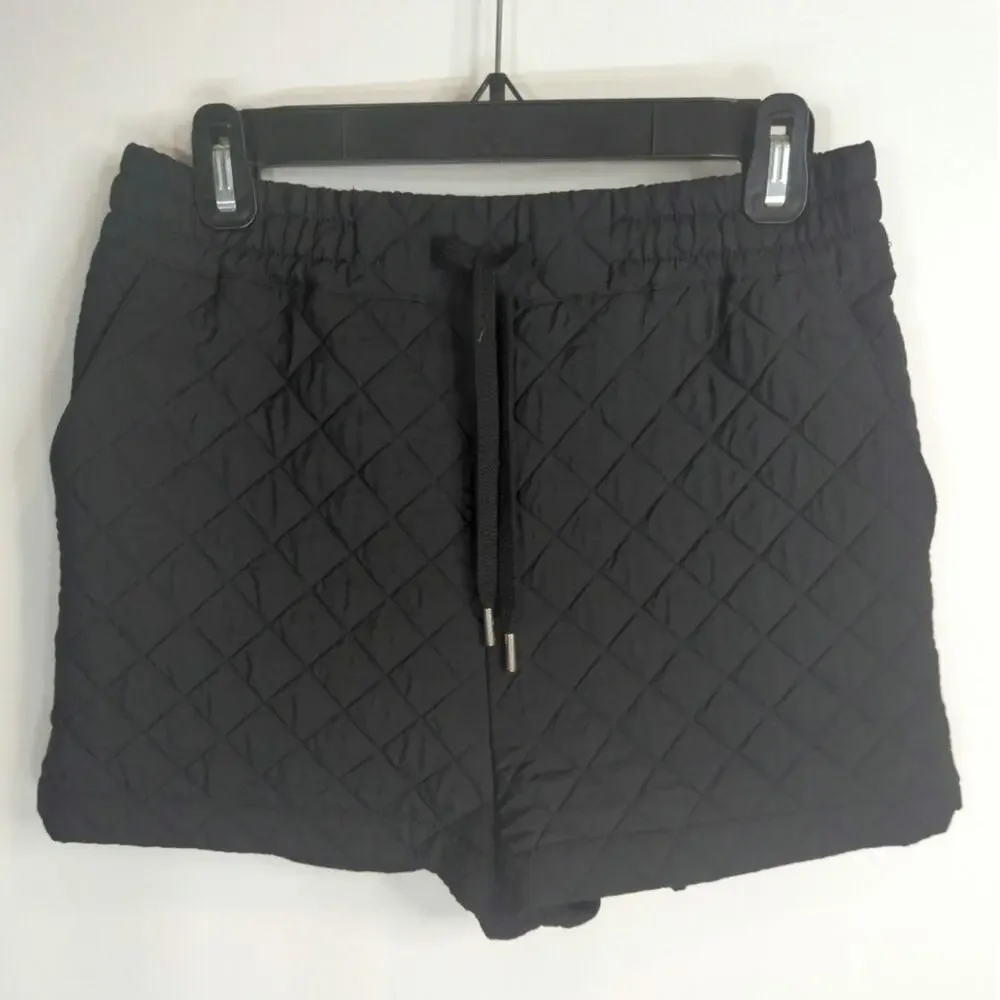 Zara Black‎ Quilted Bermuda Shorts Women's Small High Waisted Pull On Casual